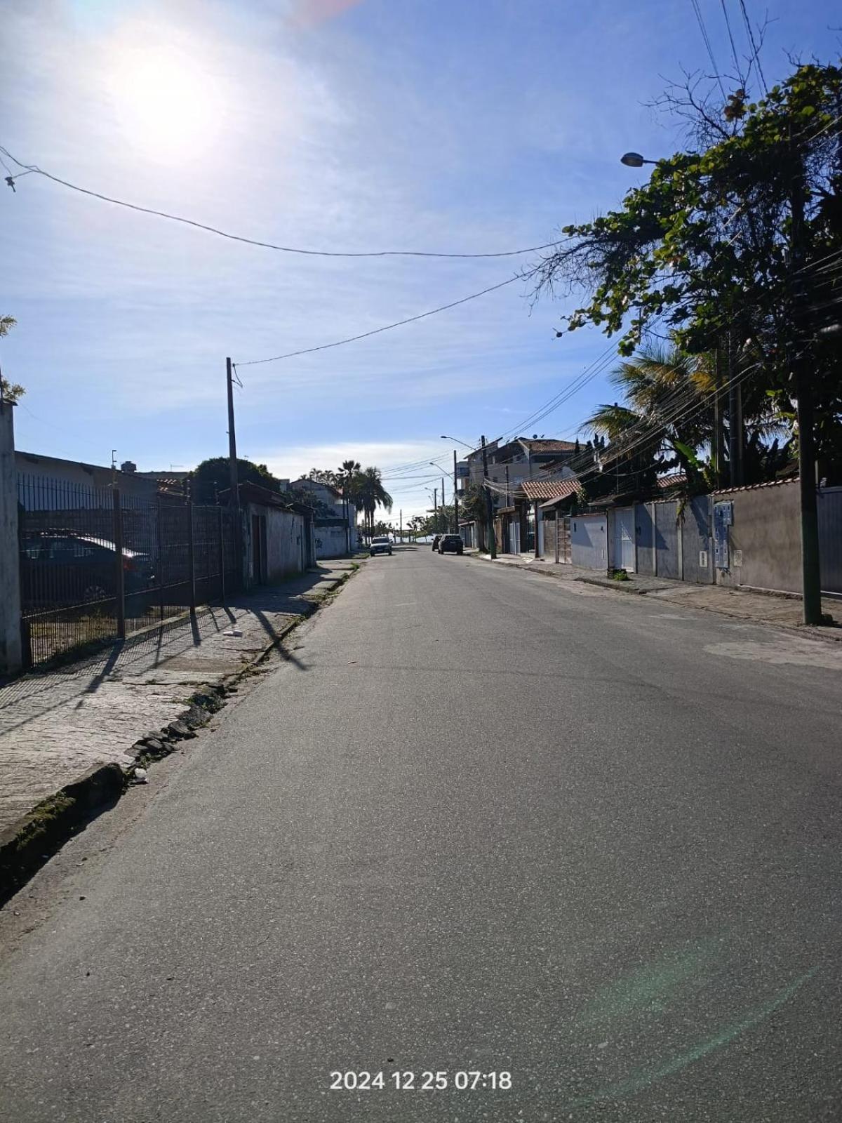 Pe Na Areia, Ubatuba, 2quartos, Inteiro , Wi-fi ,garagem Apartamento *