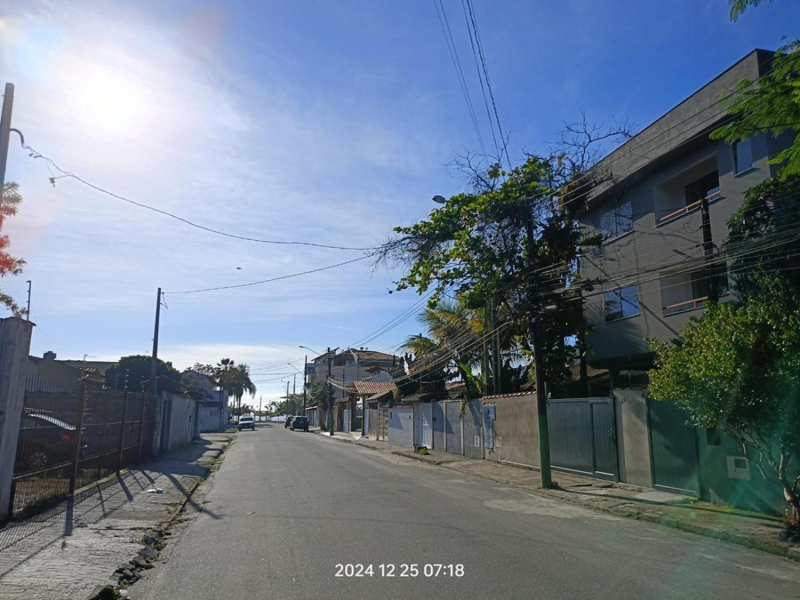 Apartamento Pe Na Areia, Ubatuba, 2quartos, Inteiro , Wi-fi ,garagem *