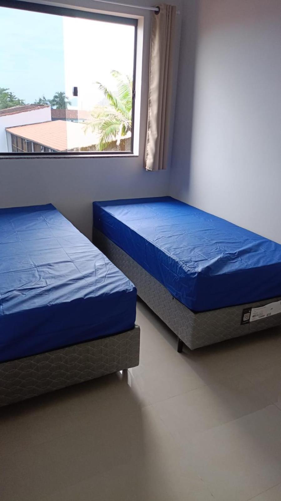 Pe Na Areia, Ubatuba, 2quartos, Inteiro , Wi-fi ,garagem Apartamento Ubatuba