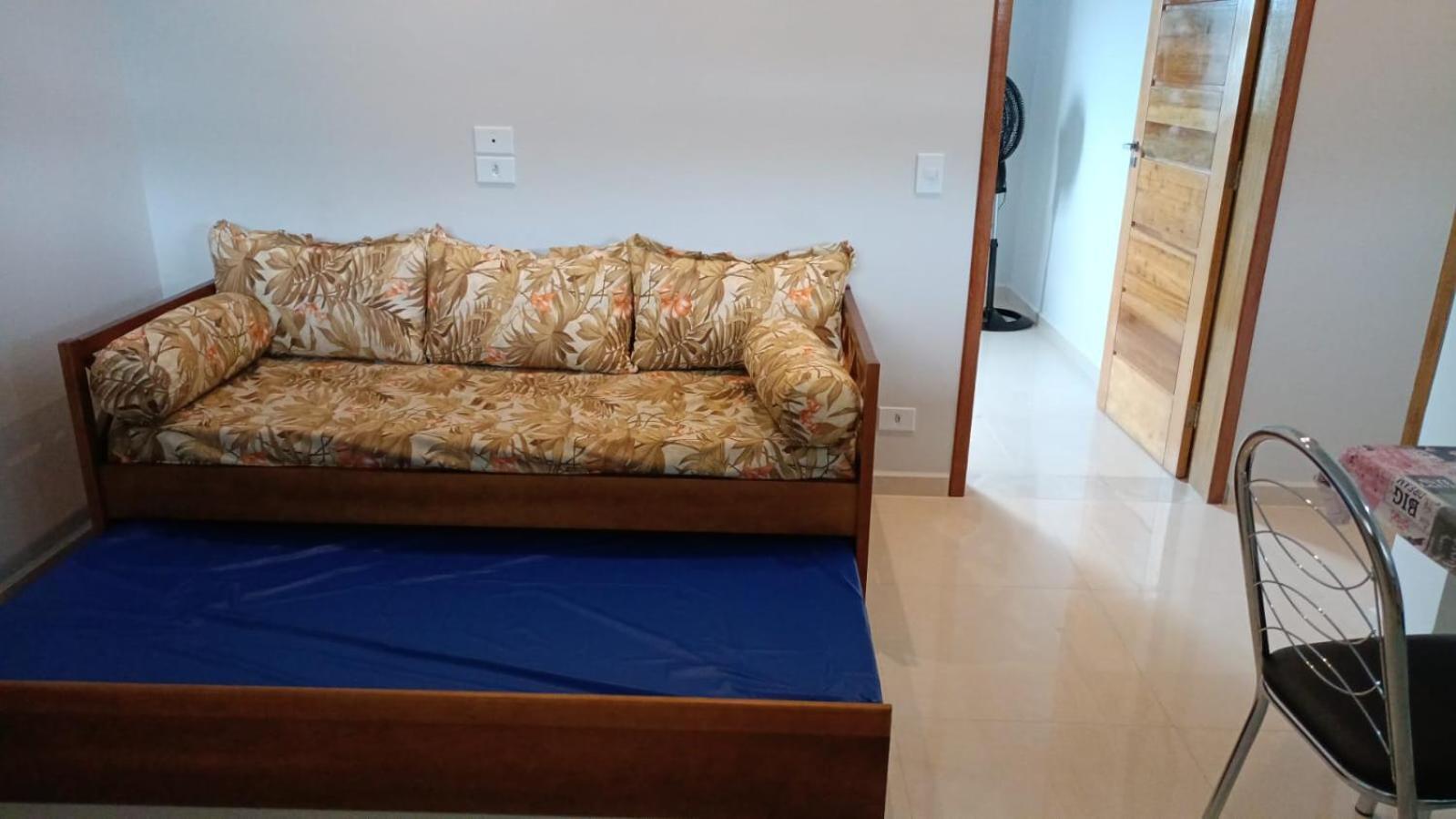 Apartamento Pe Na Areia, Ubatuba, 2quartos, Inteiro , Wi-fi ,garagem Ubatuba