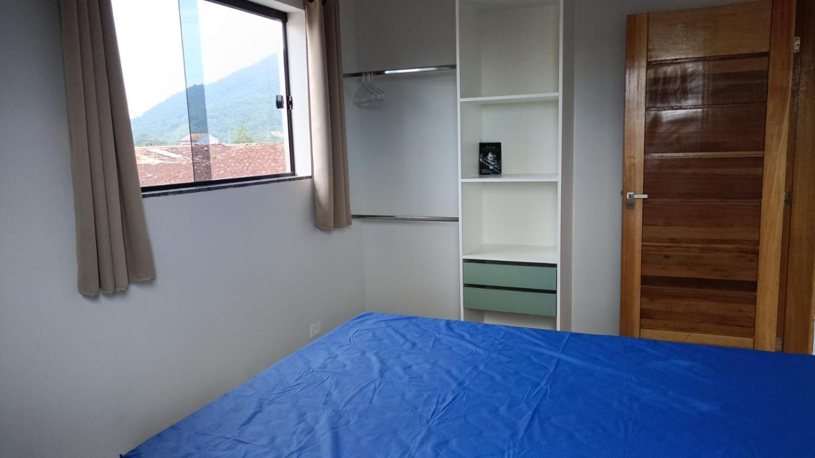 Pe Na Areia, Ubatuba, 2quartos, Inteiro , Wi-fi ,garagem Apartamento