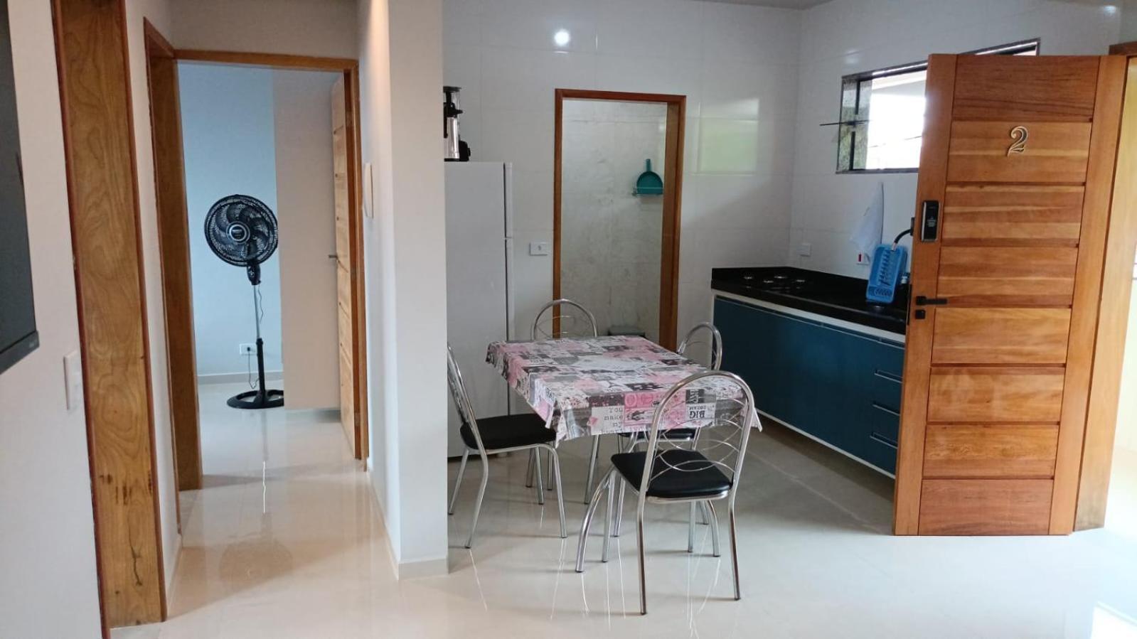 Pe Na Areia, Ubatuba, 2quartos, Inteiro , Wi-fi ,garagem Ubatuba