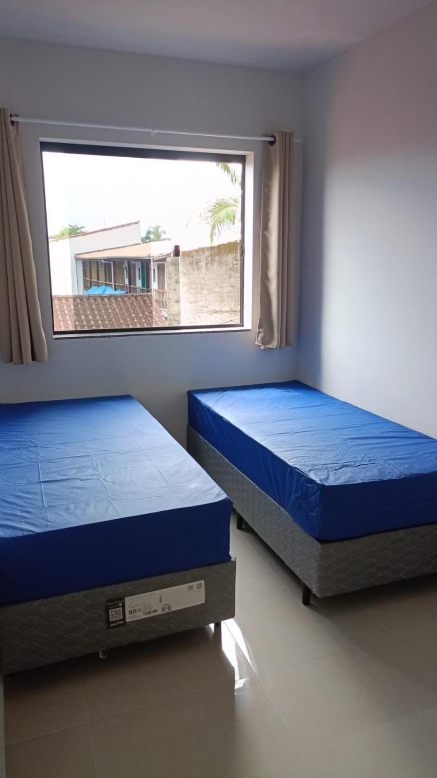 Pe Na Areia, Ubatuba, 2quartos, Inteiro , Wi-fi ,garagem Apartamento