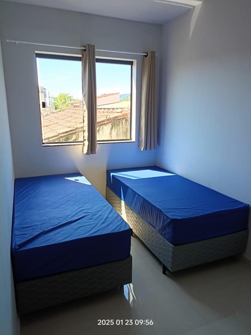 Pe Na Areia, Ubatuba, 2quartos, Inteiro , Wi-fi ,garagem Ubatuba