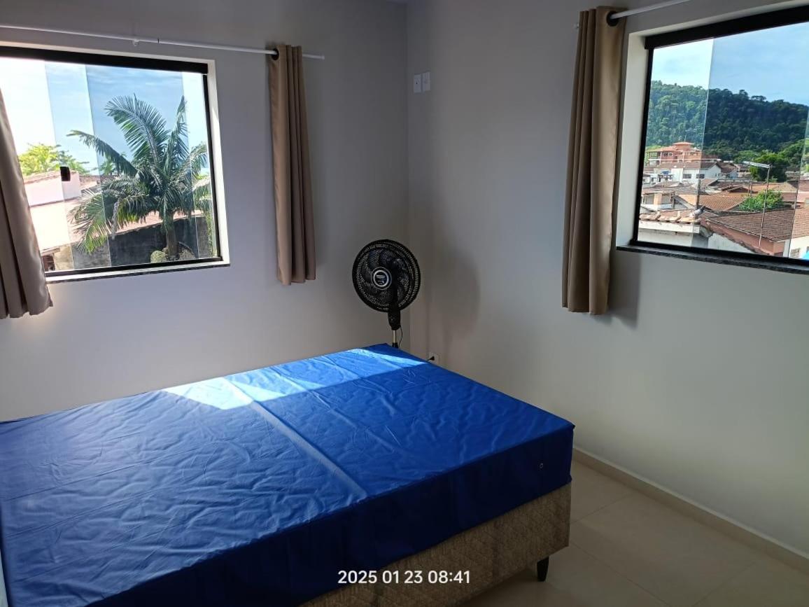 Pe Na Areia, Ubatuba, 2quartos, Inteiro , Wi-fi ,garagem *